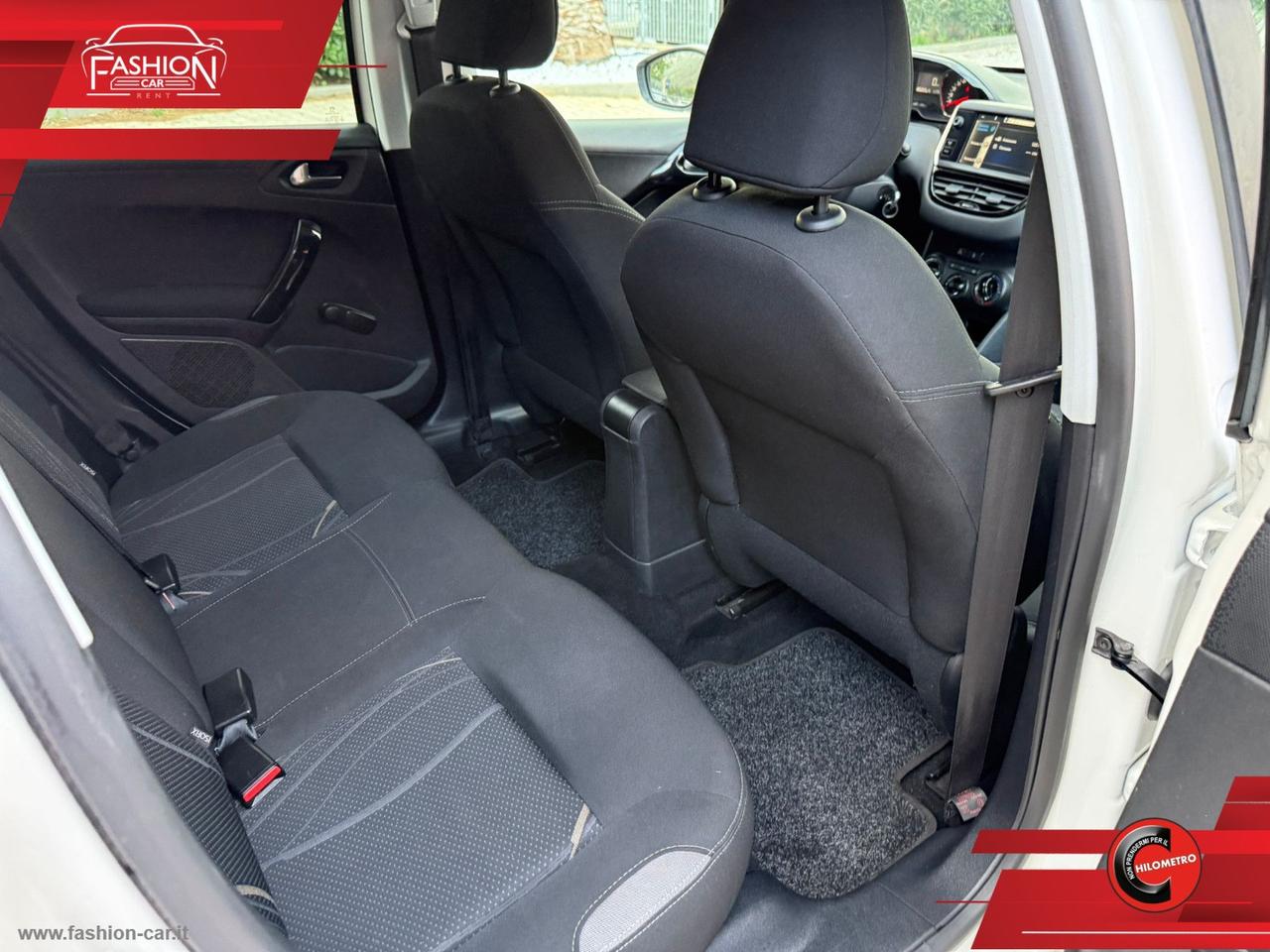 PEUGEOT 208 1.4 HDi 68 CV 5p. Business