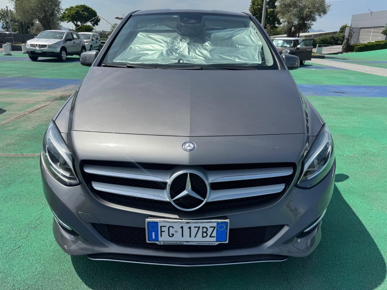 Mercedes-benz B 200 d Automatic Premium