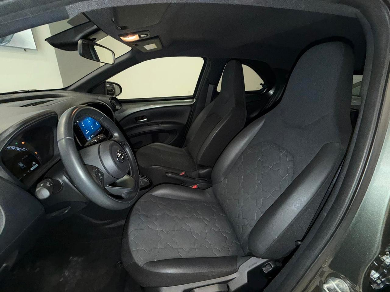 Toyota Aygo X 1.0 VVT-i 72 CV 5 porte Lounge A PARTIRE DA 155 EURO