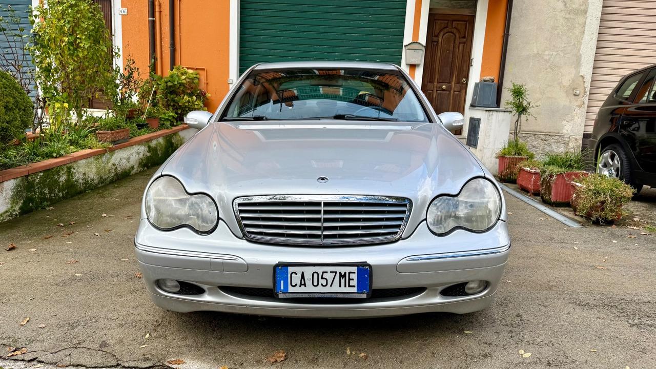 Mercedes-benz C 220 CDI cat Elegance