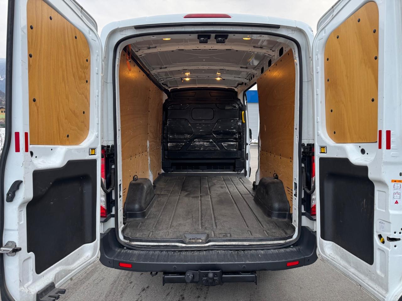 Ford Transit 330 2.0TDCi EcoBlue 170CV PM-TM Furgone Trend