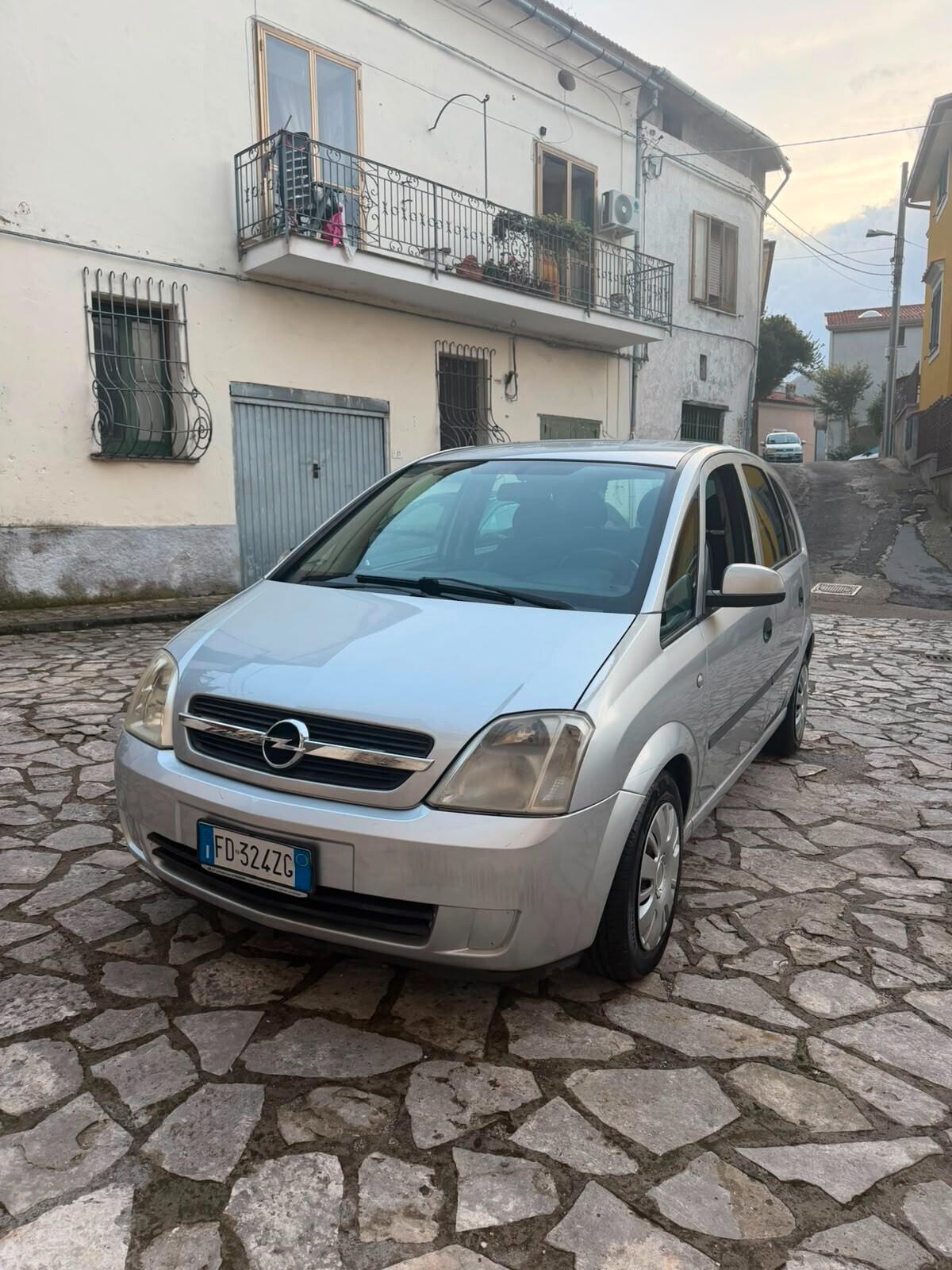 Opel Meriva 1.7 CDTI 101CV Cosmo