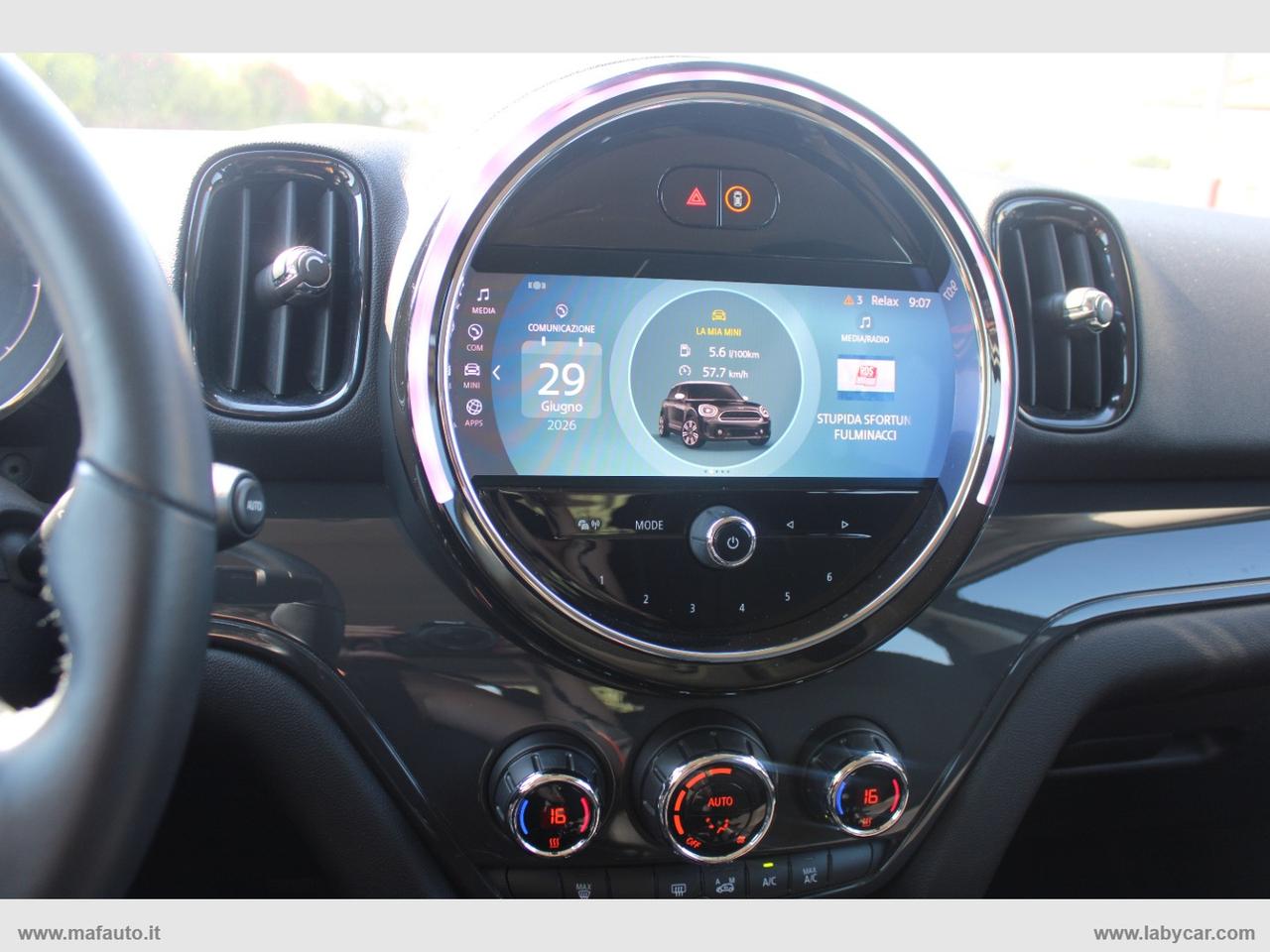 MINI Mini Cooper D Essential Countryman