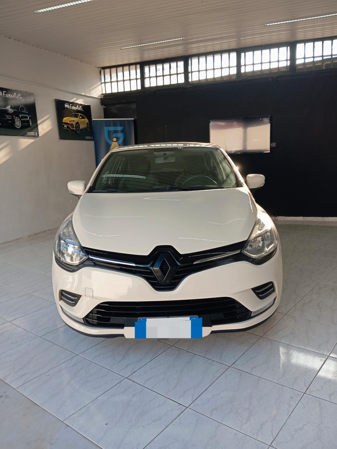 Renault Clio 1.2 benzina 2018 CON GARANZIA