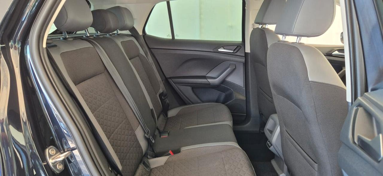 VOLKSWAGEN T-CROSS 1.6 TDI R-Line 12/2019