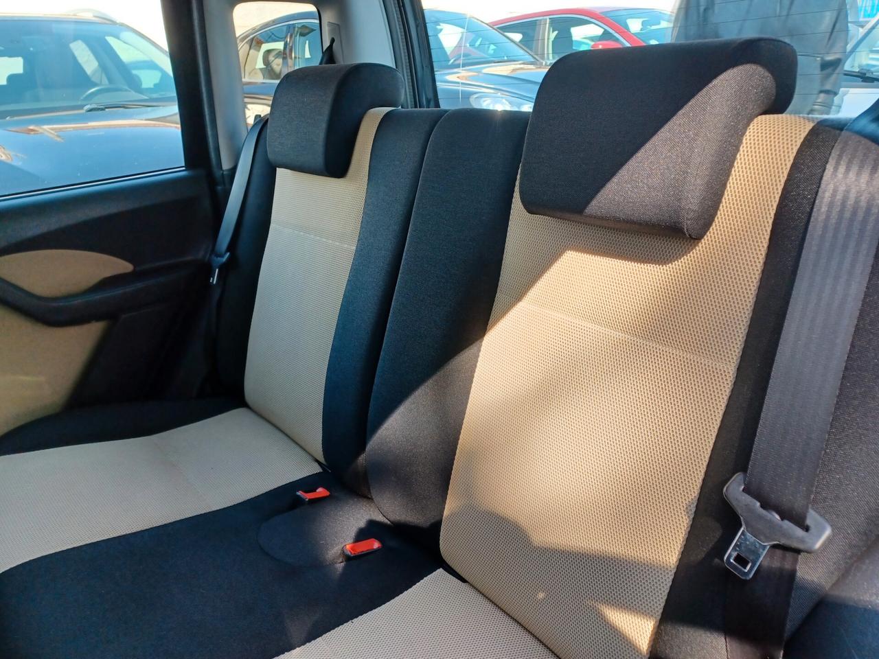 Fiat Panda 1.3 MJT 4x4 Cross CON ELD ANNO 2011