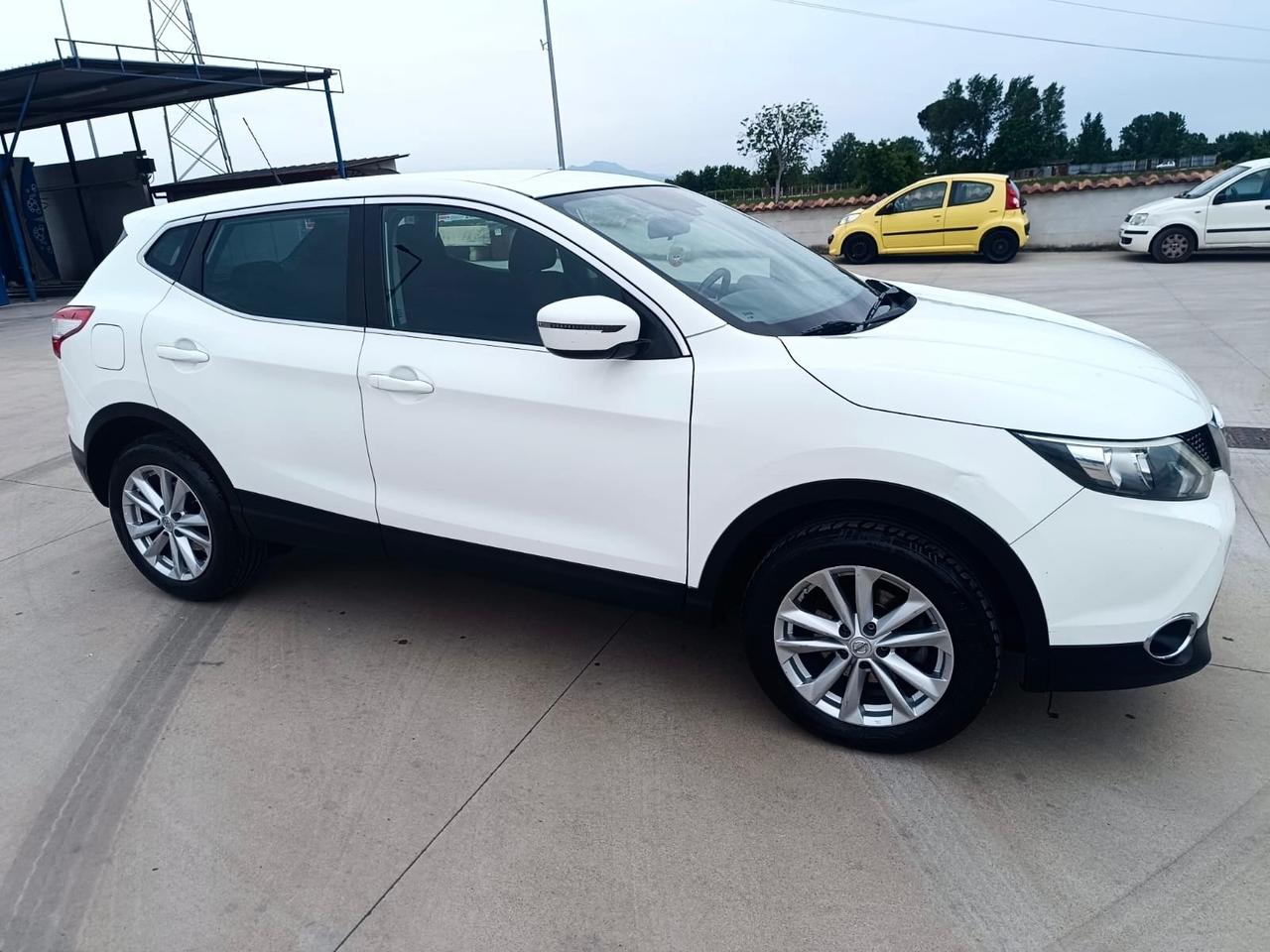 Nissan Qashqai 1.5 dCi N-Vision