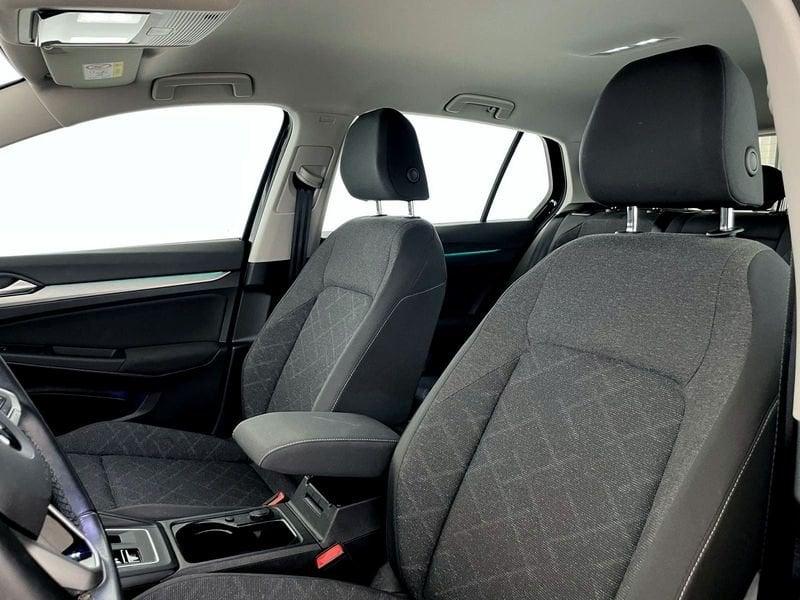Volkswagen Golf Golf 1.0 eTSI EVO DSG Life
