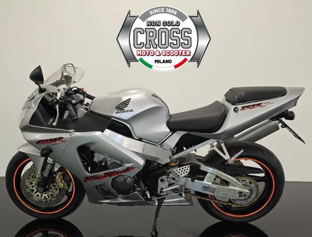 HONDA CBR 900 RR Fireblade - ANNO 2002