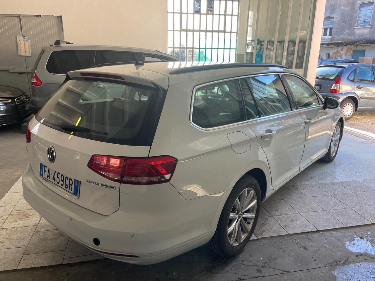 Volkswagen Passat 2.0 TDI Highline BlueMotion Technology