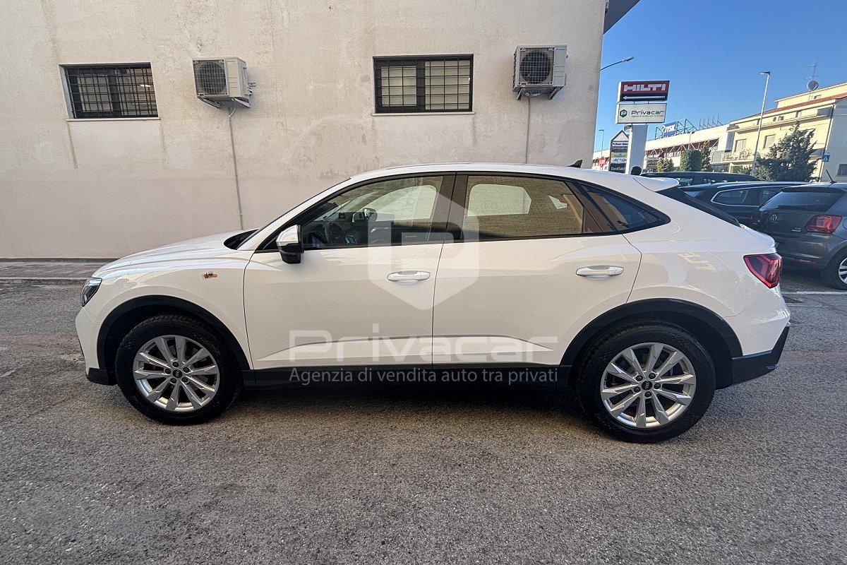 AUDI Q3 SPB 35 TDI Business Plus