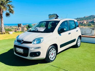 FIAT PANDA AUTOMATICA BENZINA ANNO 2017