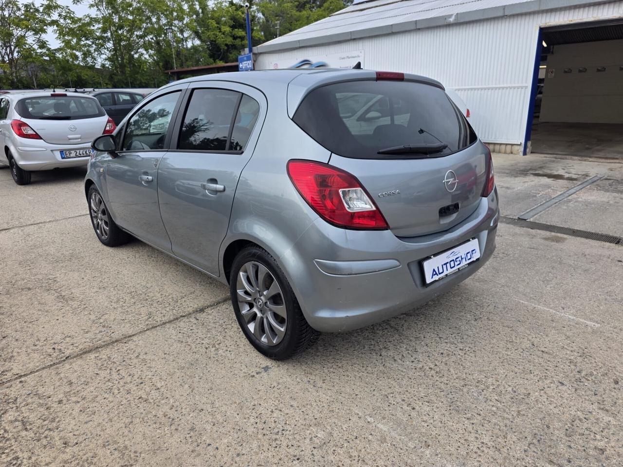 Opel Corsa 1.2 5 porte Edition
