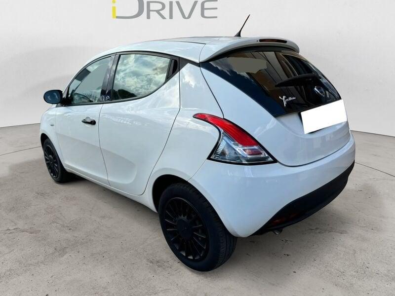 Lancia Ypsilon 1.2 69 CV 5 porte Elefantino Blu