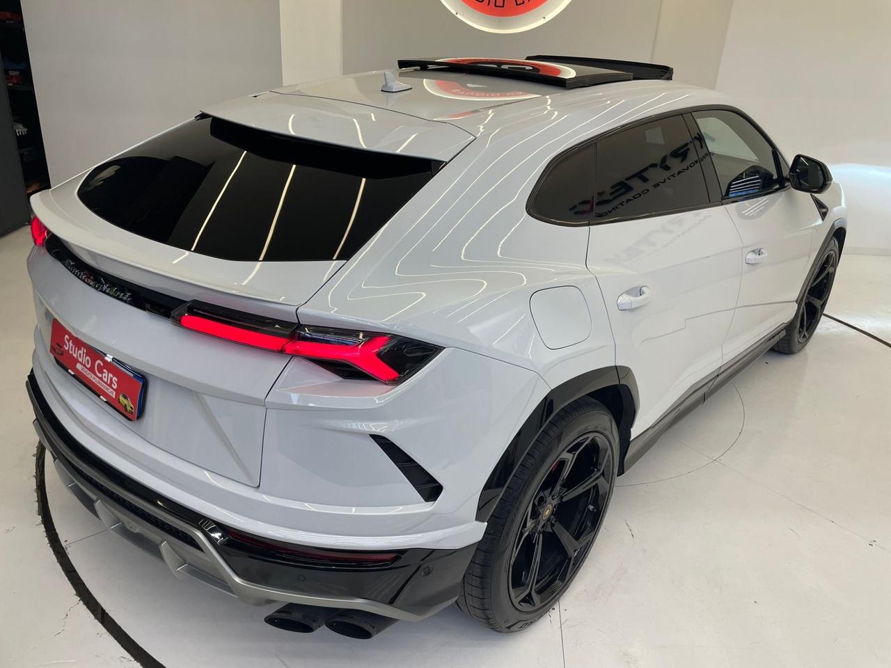 Lamborghini Urus 4.0 V8 auto*Tetto*360*Bang&Olufsen