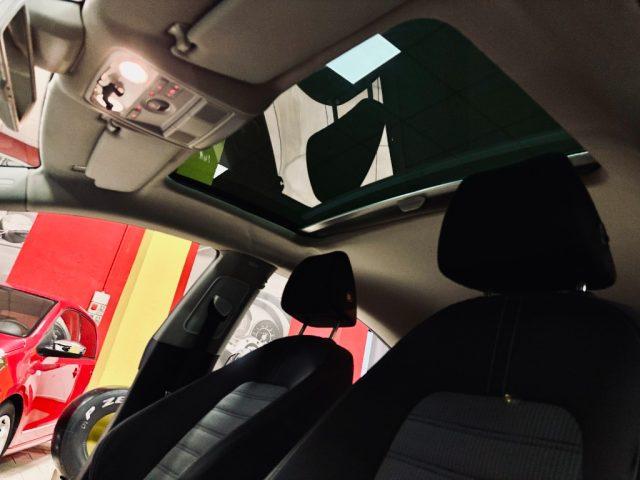 VOLKSWAGEN Passat CC 2.0 TDI 170 DPF 4x4 DSG -TETTO - SOSPENSIONI