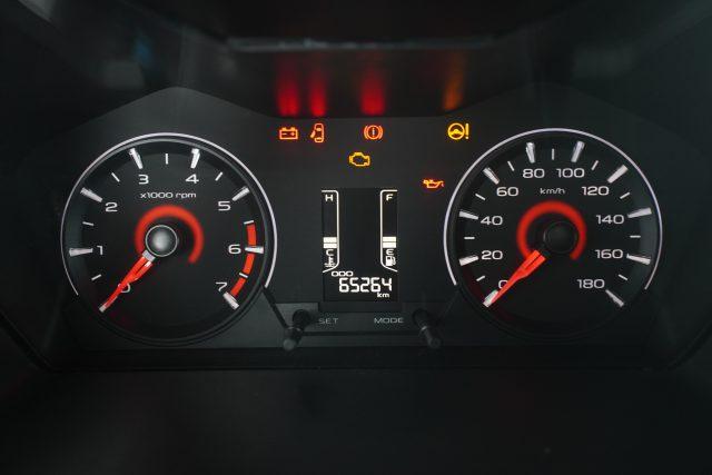 MAHINDRA KUV100 KUV100 1.2 VVT K6+