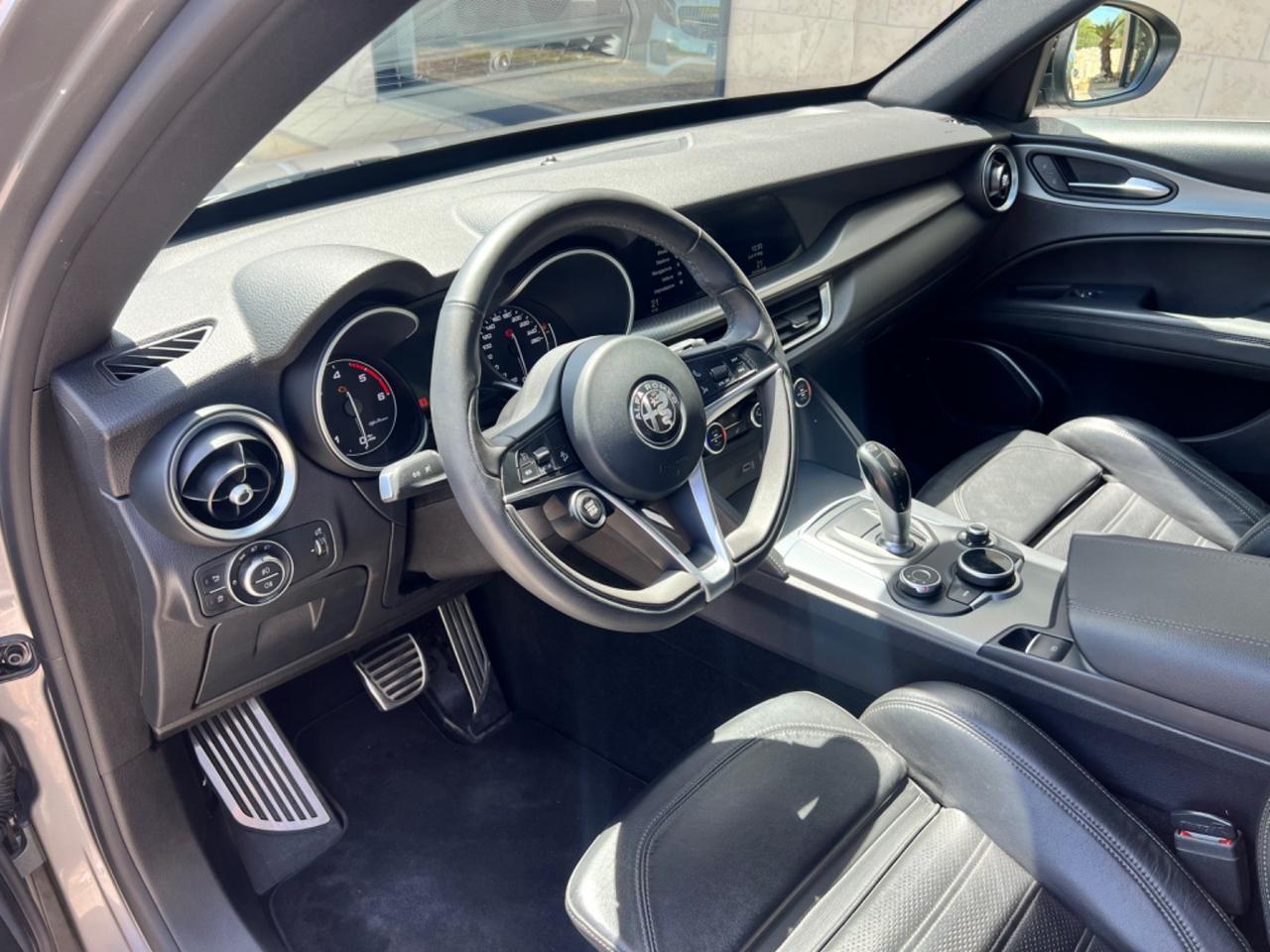 Alfa Romeo Stelvio 2.2 Turbodiesel 210 CV AT8 Q4 Executive