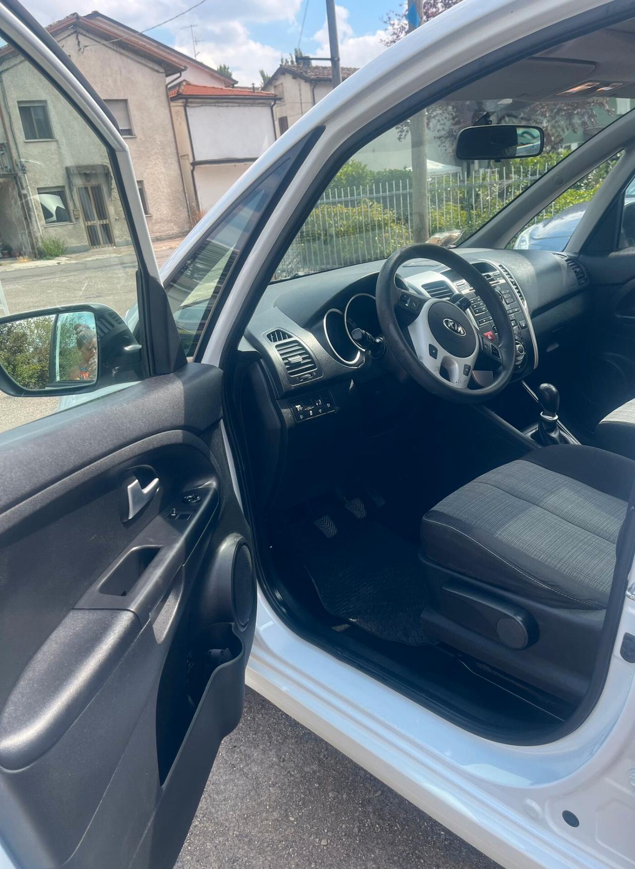 Kia Venga 1.4 GPL Active