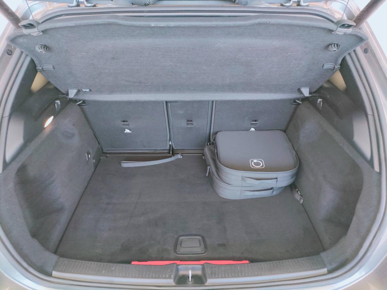 Mercedes-Benz Classe B - W247 2023 - B 250 e phev Progressive Advanced auto