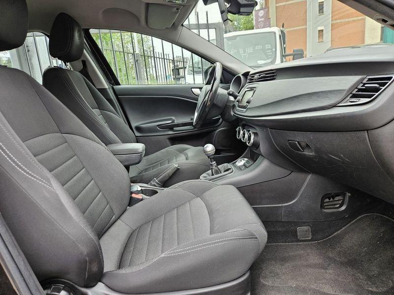 Alfa Romeo Giulietta 1.6 JTDM 120cv