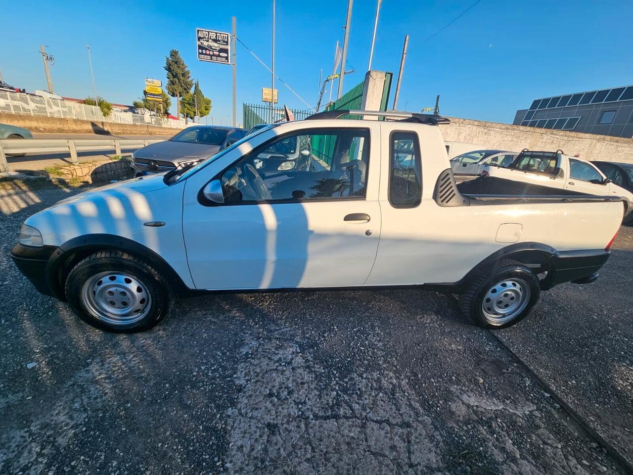 Fiat Strada 1.9 JTD Pick-up Cabina Lunga