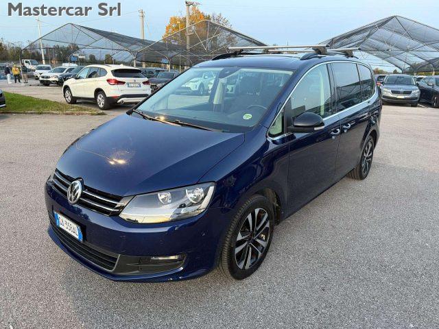 VOLKSWAGEN Sharan Sharan 2.0 tdi Business Dsg-7P Navi Tetto-GA356AL