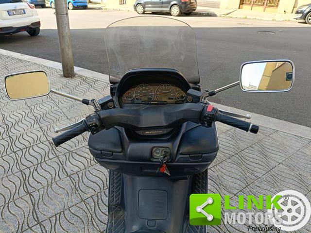 SUZUKI Burgman AN 400 S