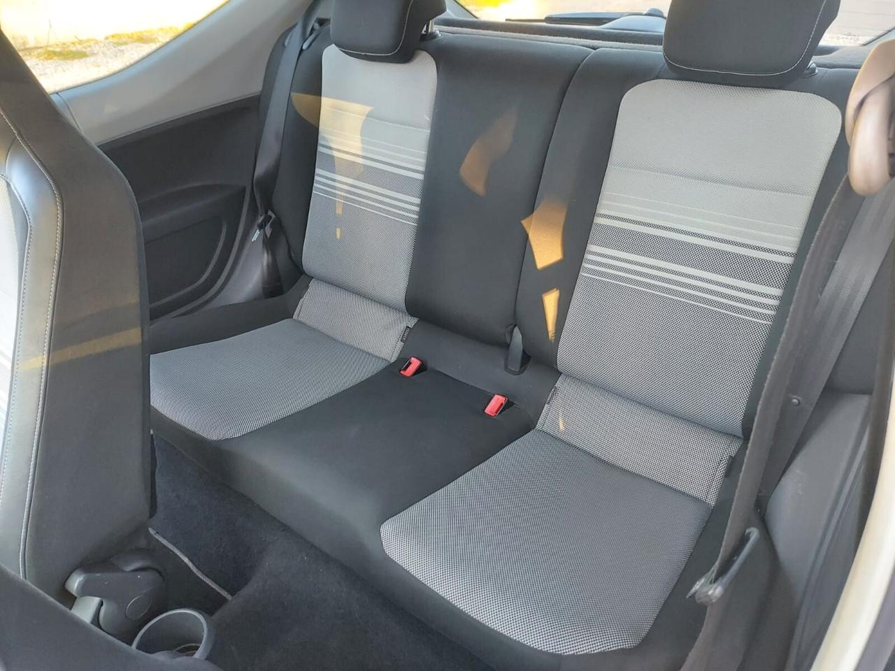 Volkswagen up! 1.0 75 CV 3p. take
