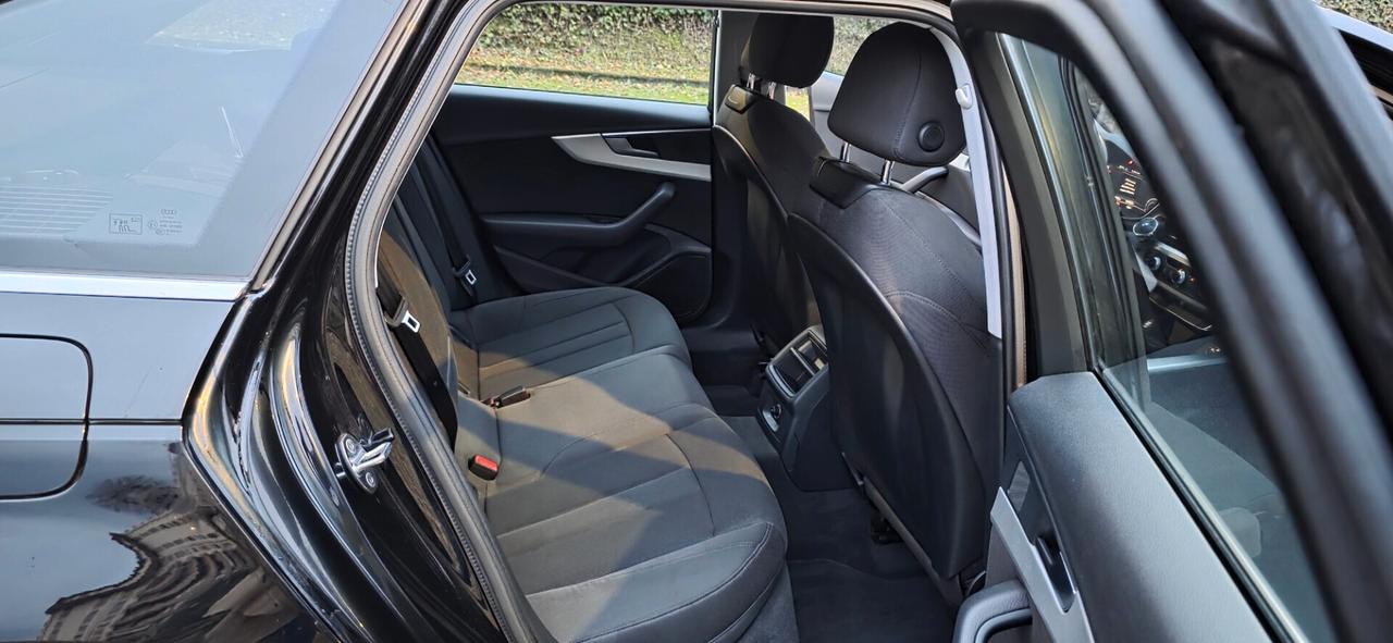 Audi A4 2.0 TDI 190 CV ultra Sport