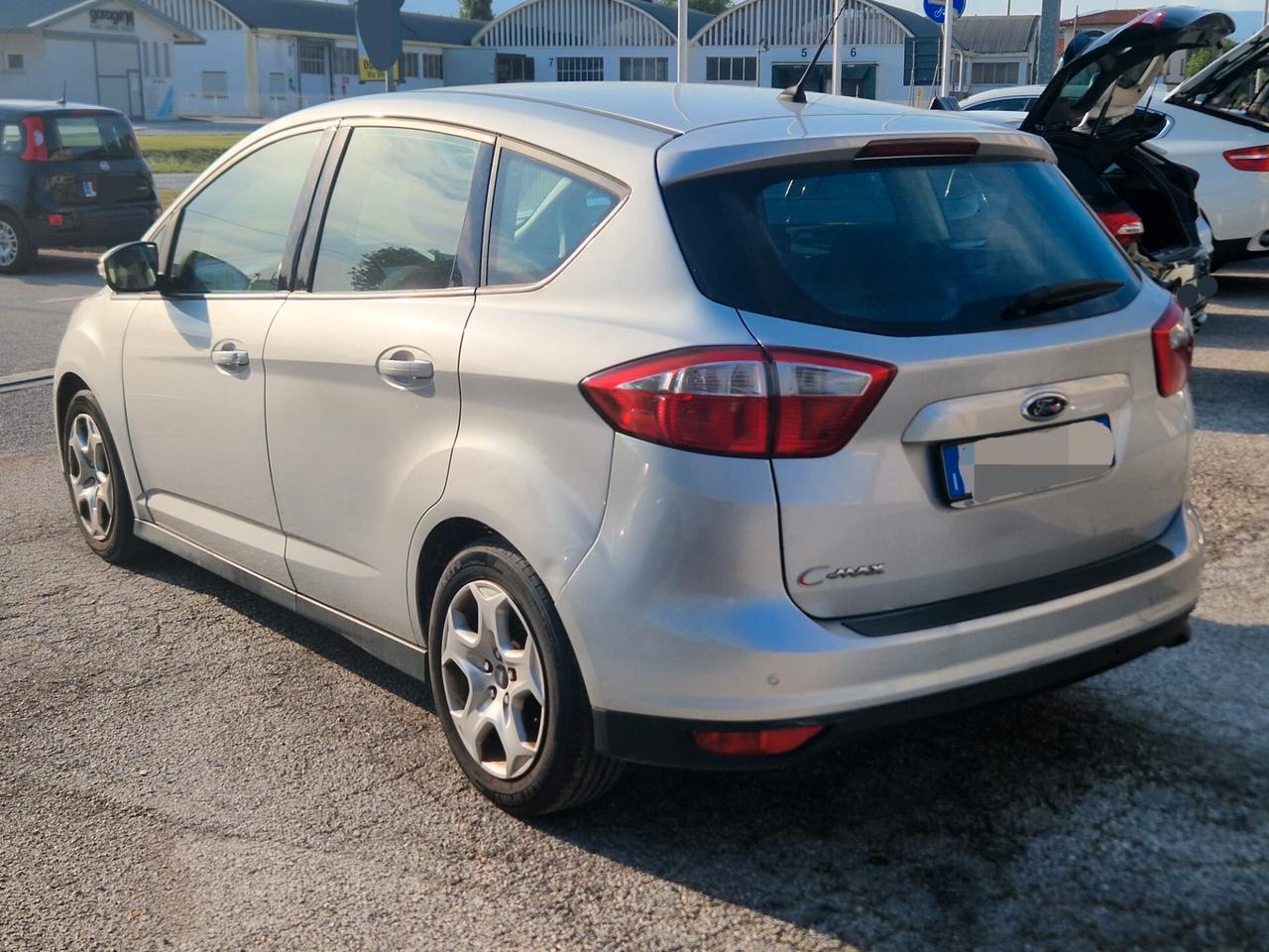 Ford C-Max 1.6 TDCi 95CV Titanium
