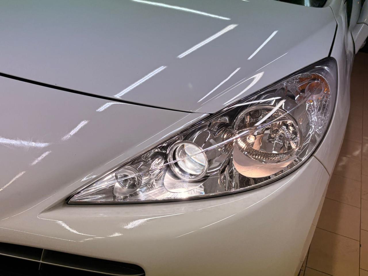 Peugeot 207 1.6 8V HDi 112CV CC Allure