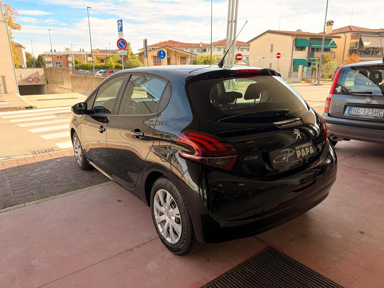 Peugeot 208 1.2 Benzina 82 5 porte 82 (cv) - 60(kw)