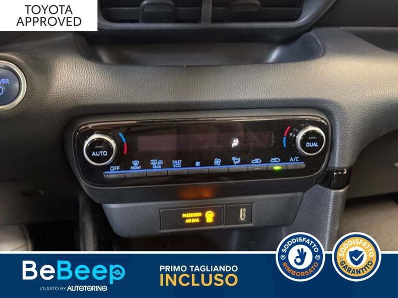 Toyota Yaris 1.5 HYBRID LOUNGE