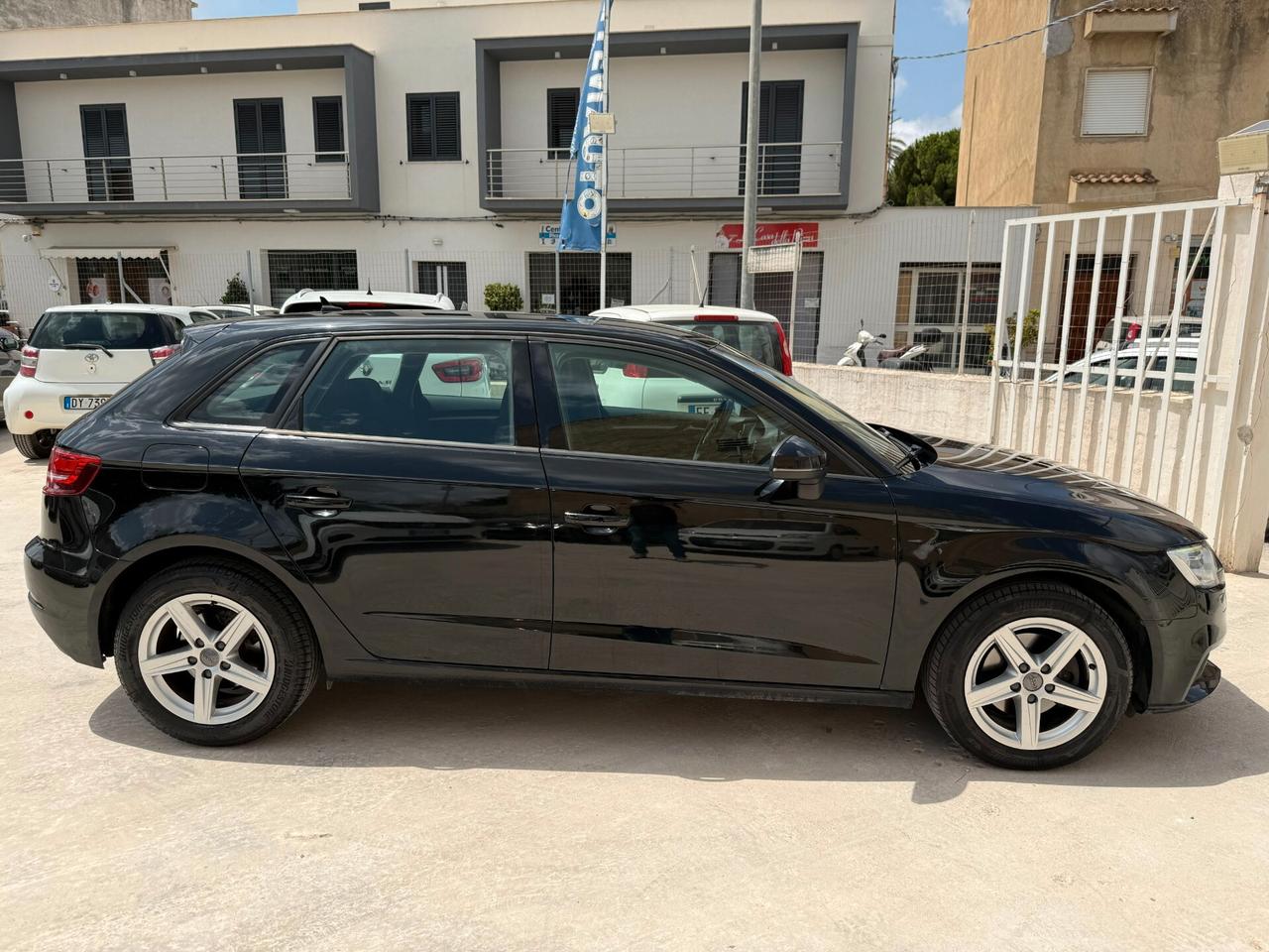 AUDI A3 1.6 TDI 110CV BUSINESS - 2017