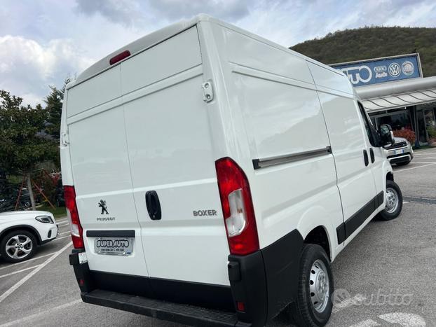 FIAT Ducato Peugeot Boxer 335 2.0 BlueHDi 130CV