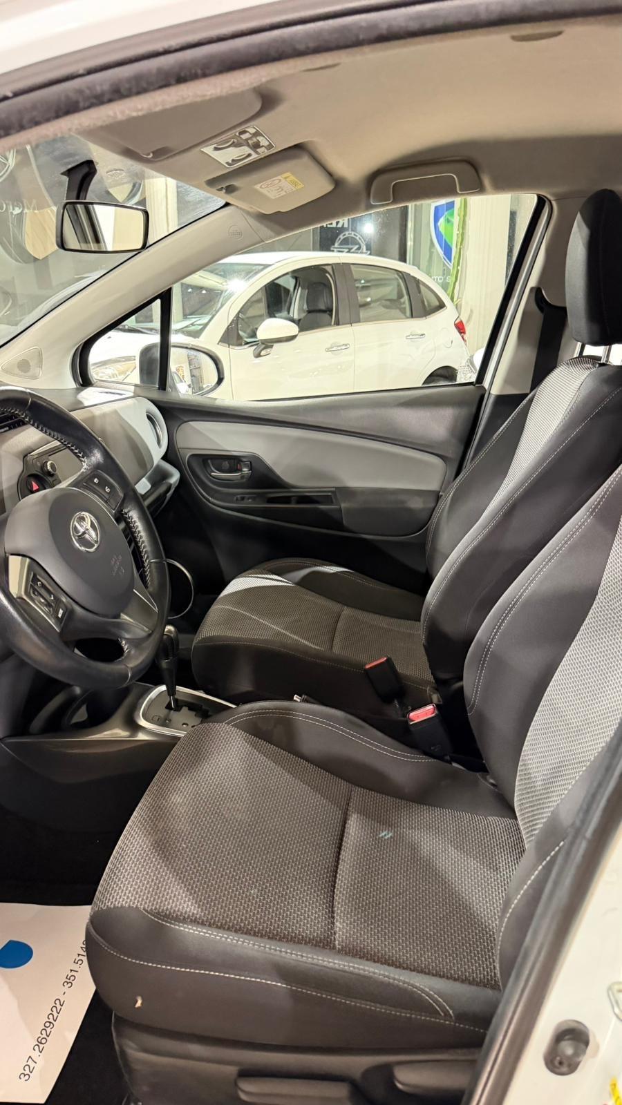 Toyota Yaris 1.5 Hybrid 5 porte Active