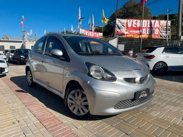 Toyota Aygo 1.0 12V VVT-i 5 porte