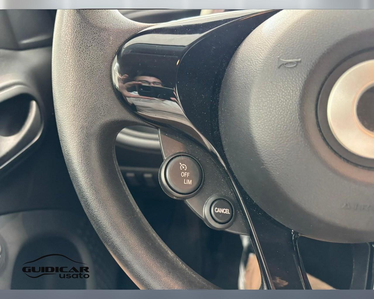 SMART Forfour II 2020 - Forfour eq Edition One 22kW