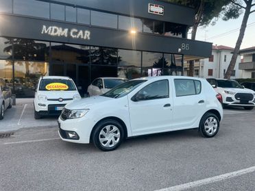 Dacia Sandero 1.0 SCe 12V 75CV *NEOPATENTATI*