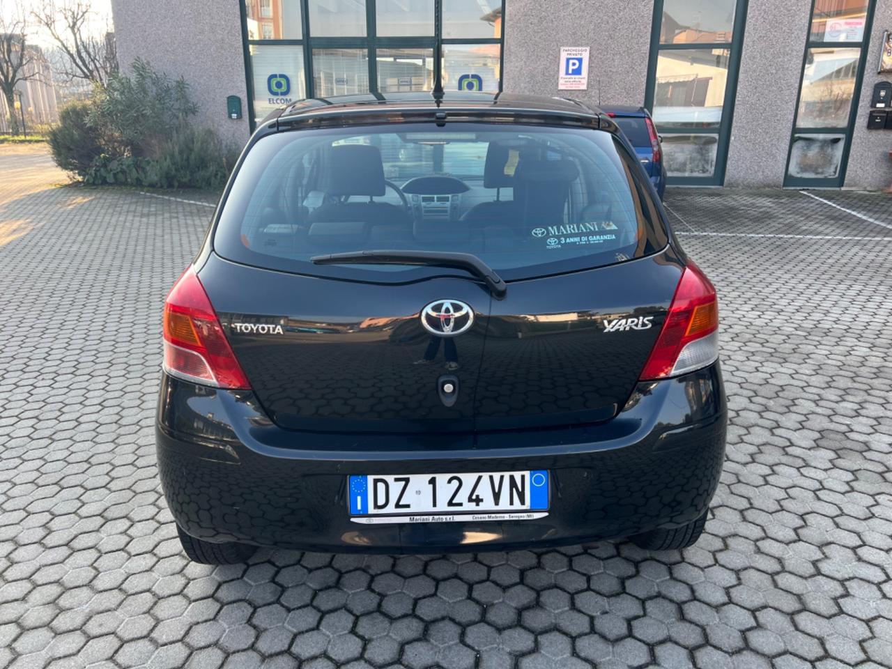 Toyota Yaris 1.4 D-4D DPF 5 porte Now