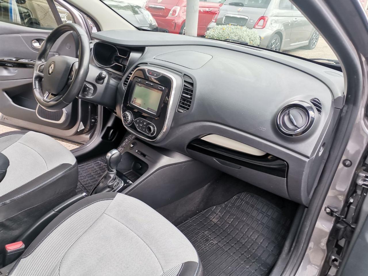 Renault Captur dCi 8V 90 CV EDC Start&Stop Energy Intens