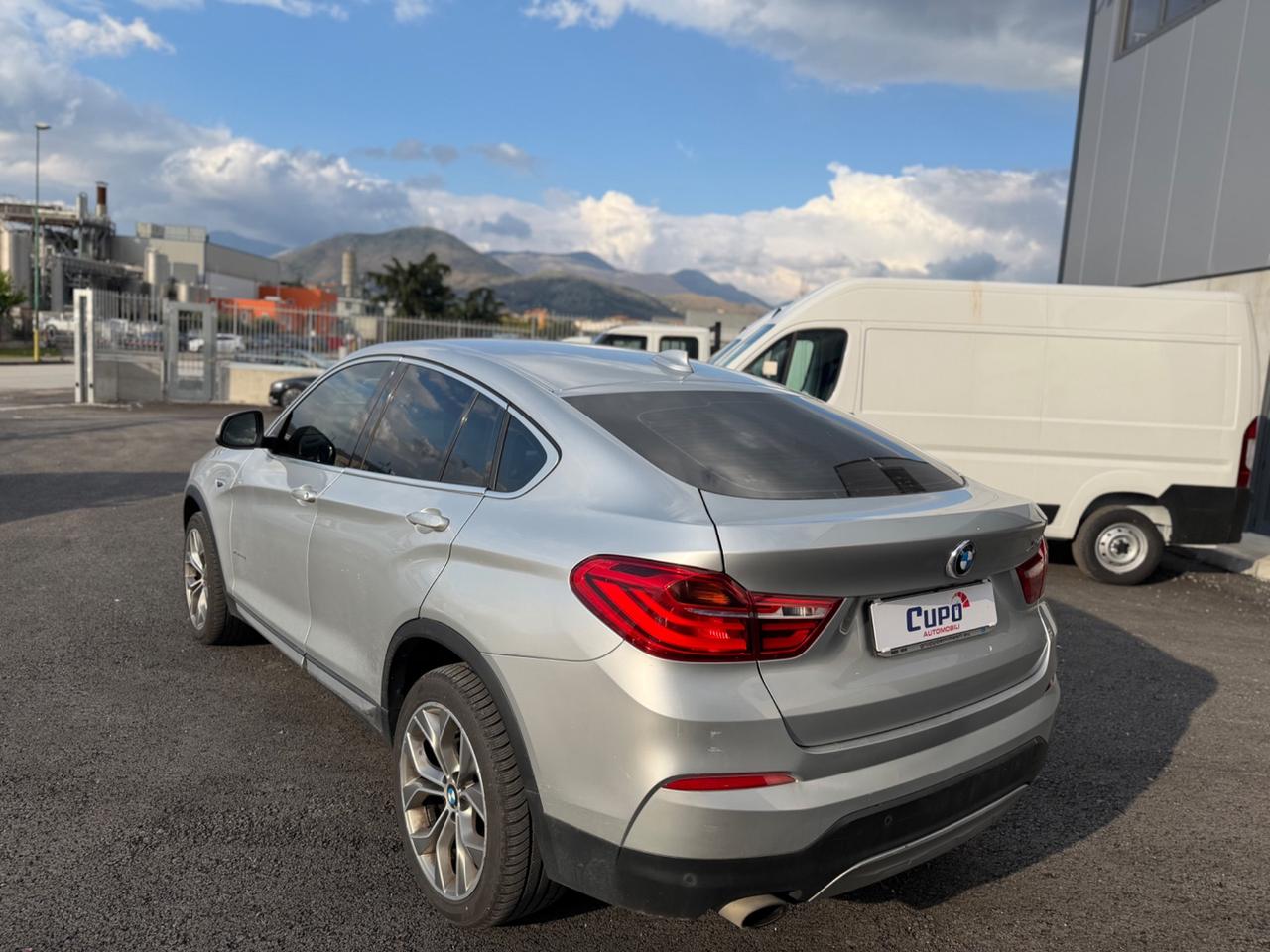 Bmw X4 xDrive20d xLine PER OPERATORI DEL SETTORE