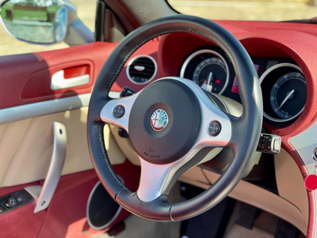 ALFA ROMEO Spider 2.2 JTS Exclusive