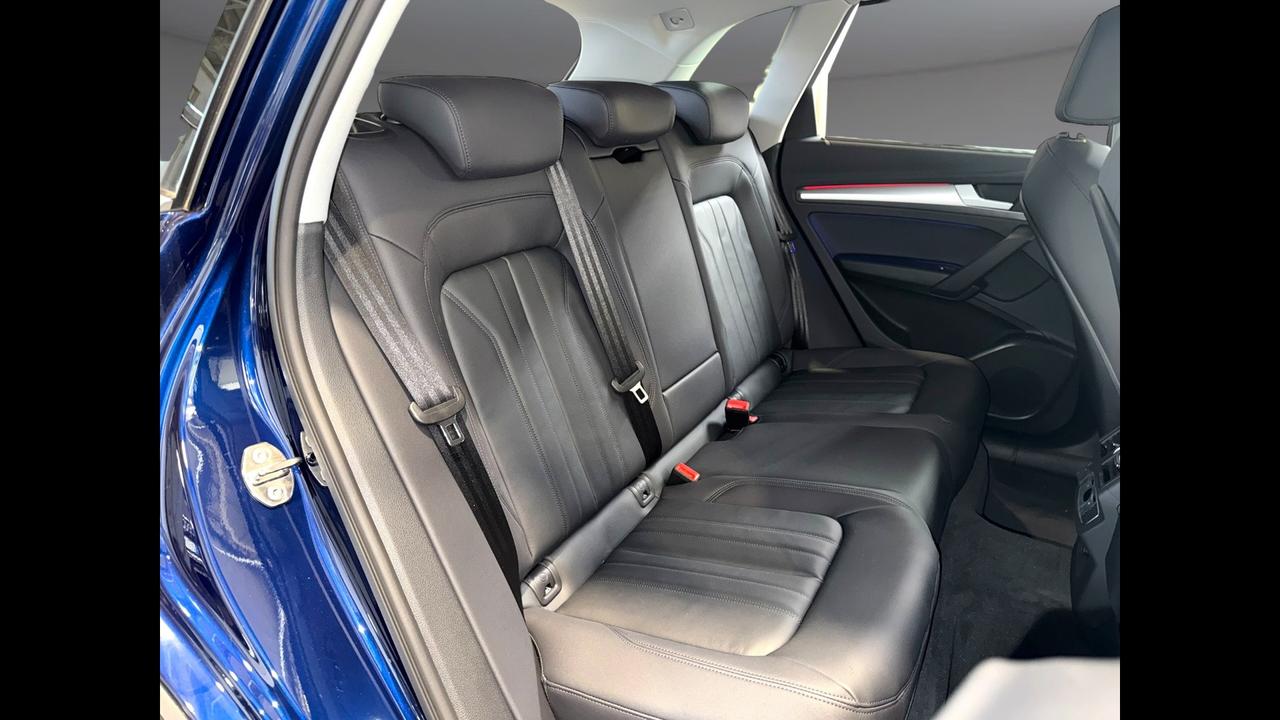 Audi Audi Q5 Business Advanced 40 TDI quattro 150(204) kW(CV) S tronic