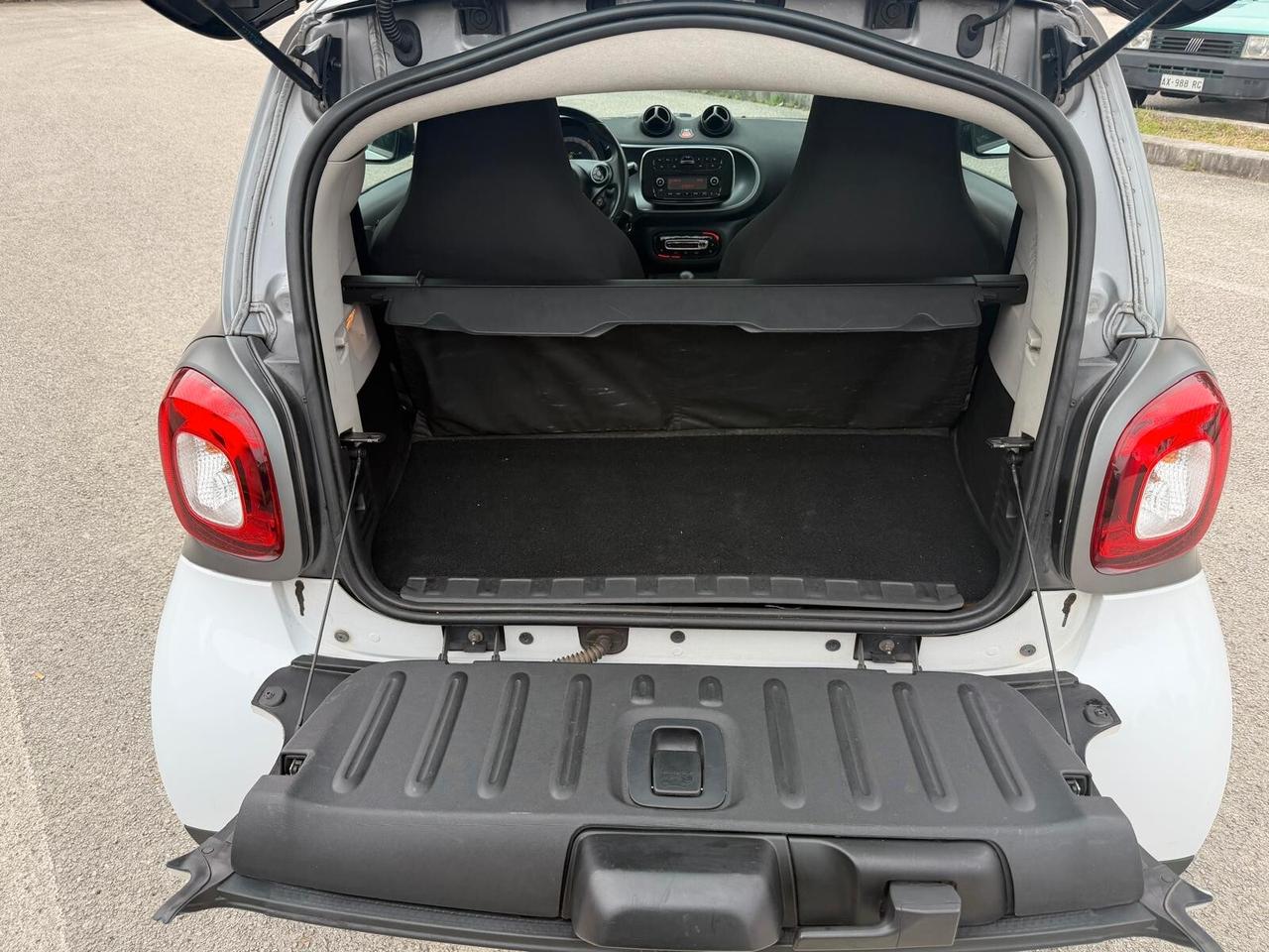 SMART/FOR TWO/70 CV/1.0 TWINAMIC/URBAN/C.AUT/TETTO/BLETOOTH/CERCHI IN LEGA/UNICO PROP !!