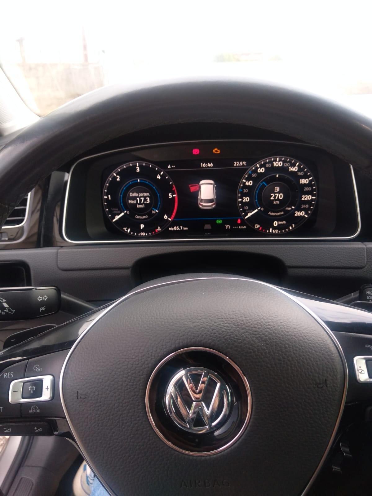Golf 7.5 AUTOMATICA 1600 diesel PERMUTE