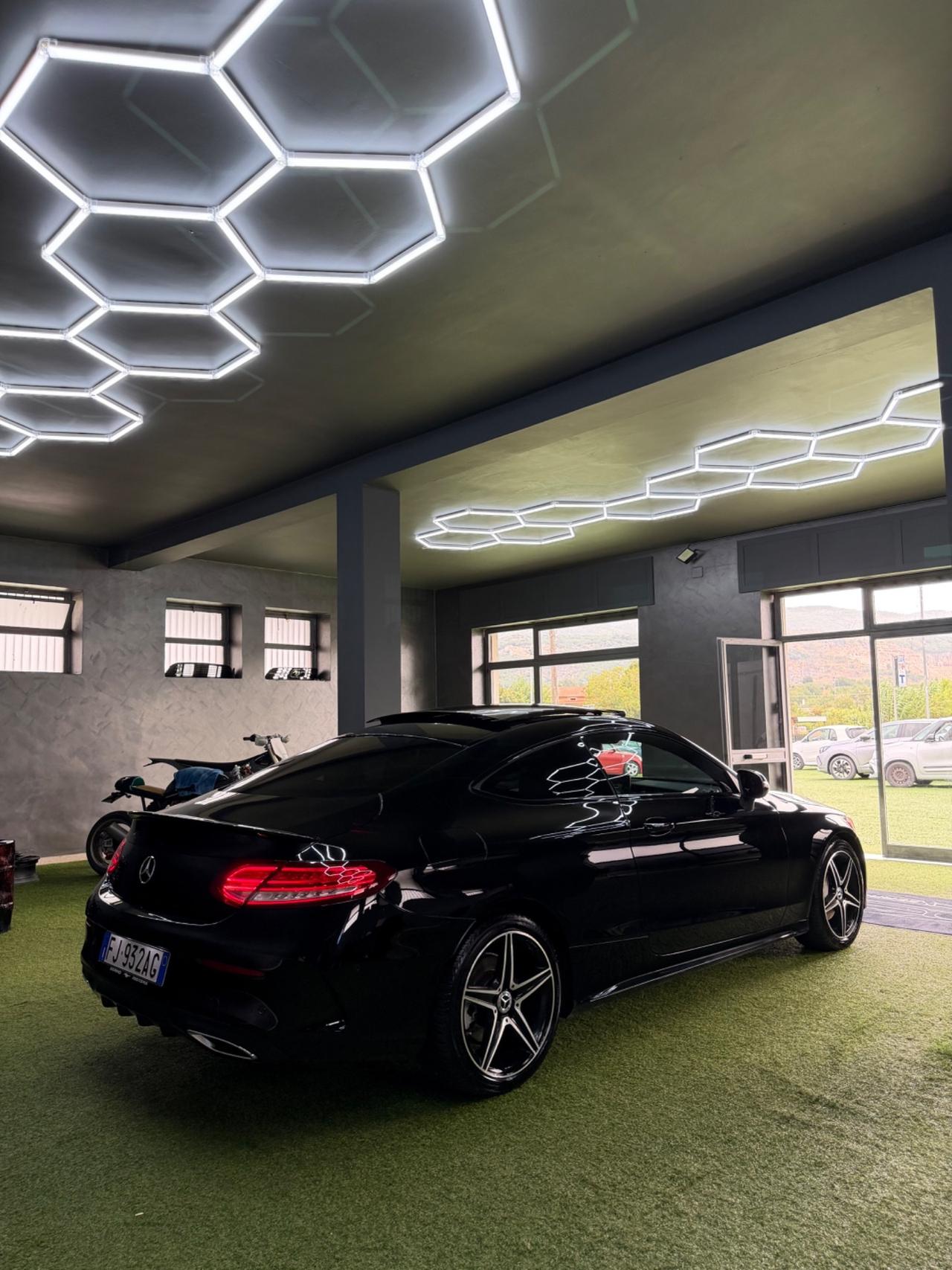Mercedes-benz Classe C Coupé 220d AMG