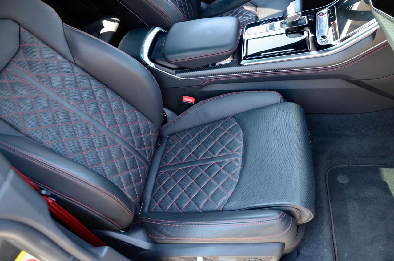 AUDI SQ8 4.0 TFSI QUATTRO 507cv TIPTRONIC, GAR, AUDI 12/27, SERVICE AUDI, UNICOPROPRIETARIO, EURO 6E, TETTO, MATRIX, BANG&OLUFSEN, SOFT CLOSE, SOSPENSIONI ADATTIVE, INSERTI CARBONIO, 23", PERMUTE