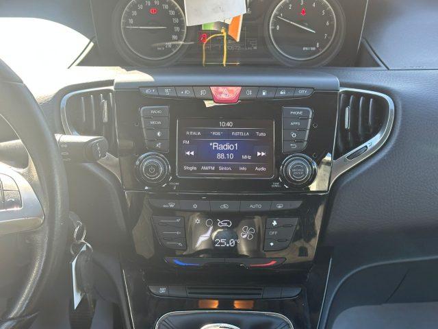 LANCIA Ypsilon GPL 1.2 69 CV 5 porte Ecochic Platinum